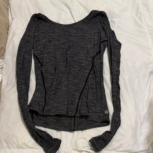 Lululemon  Long Sleeve Top